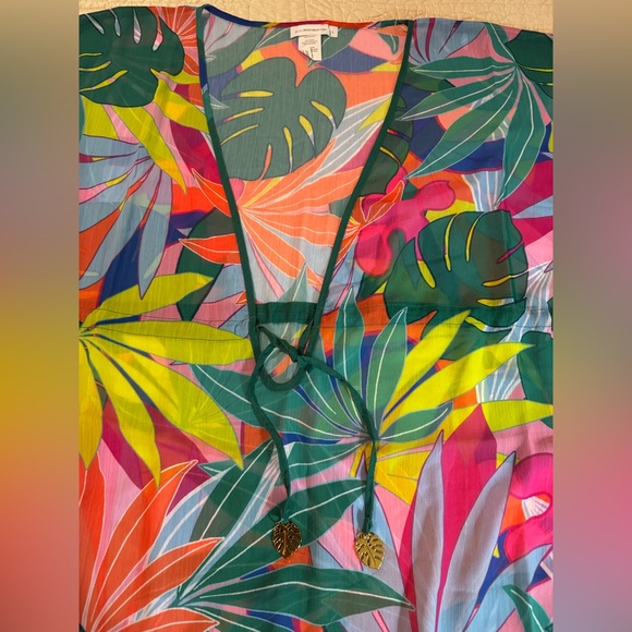 Bleu Rod Beattie Tropical Kimono
Cover-Up Tunic Multi Color Large
NWOT - Picture 9 of 9